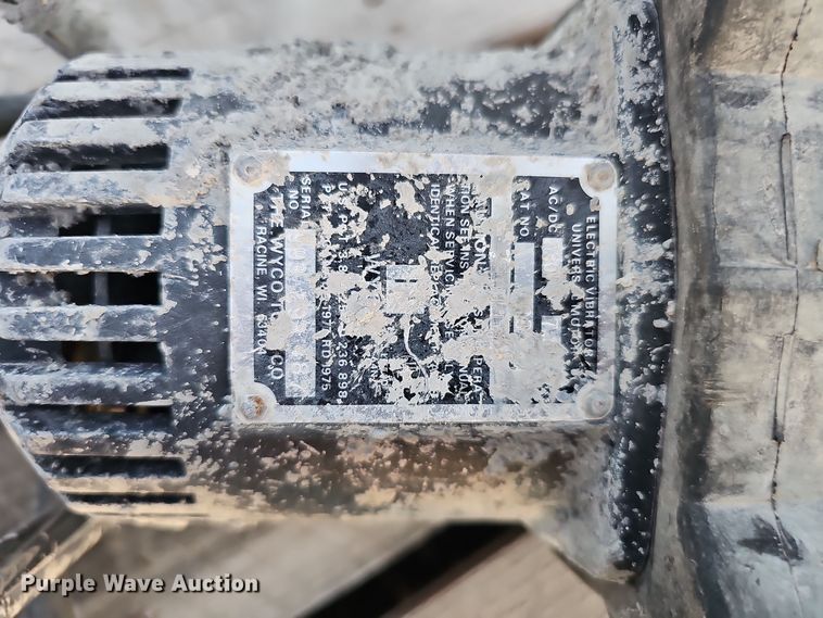 image for item LW9942 Concrete equipment 