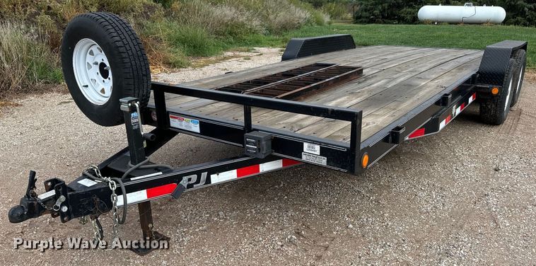 image for item MV9186 2017 PJ CE202 equipment trailer