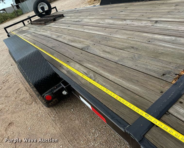 image for item MV9186 2017 PJ CE202 equipment trailer