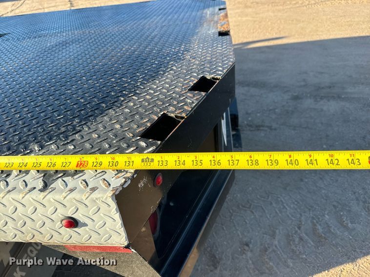 image for item MV9230 2020 Chevrolet  Silverado 5500HD Crew Cab flatbed truck