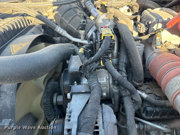 image for item MV9230 2020 Chevrolet  Silverado 5500HD Crew Cab flatbed truck