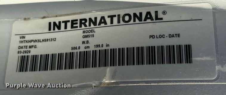 image for item MV9230 2020 Chevrolet  Silverado 5500HD Crew Cab flatbed truck