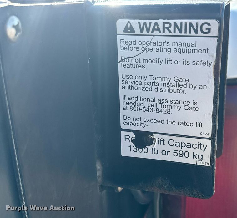 image for item MV9258 2000 Chevrolet  Silverado 1500  Ext. Cab pickup truck