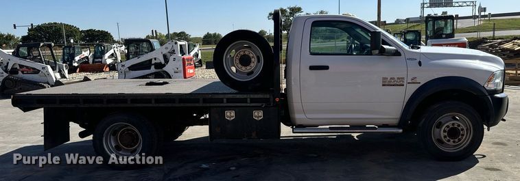 image for item MV9271 2017 Dodge  Ram 5500HD flatbed truck