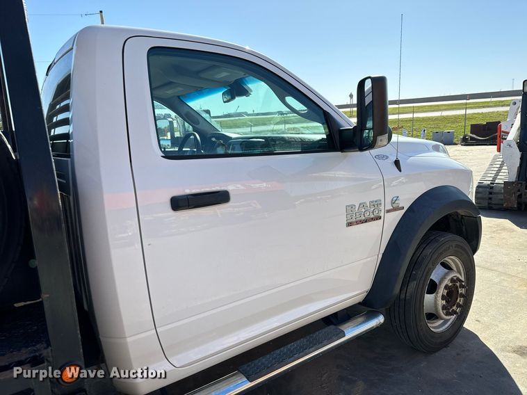 image for item MV9271 2017 Dodge  Ram 5500HD flatbed truck