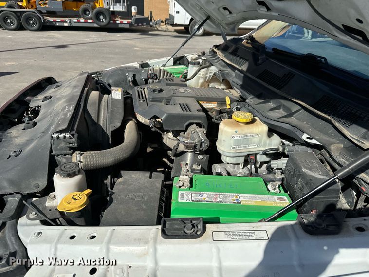 image for item MV9271 2017 Dodge  Ram 5500HD flatbed truck