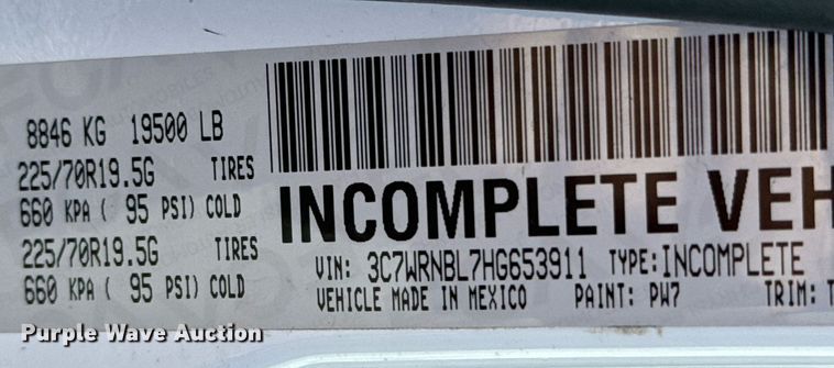 image for item MV9271 2017 Dodge  Ram 5500HD flatbed truck