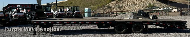 image for item MV9272 2021 PJ LD322 equipment trailer