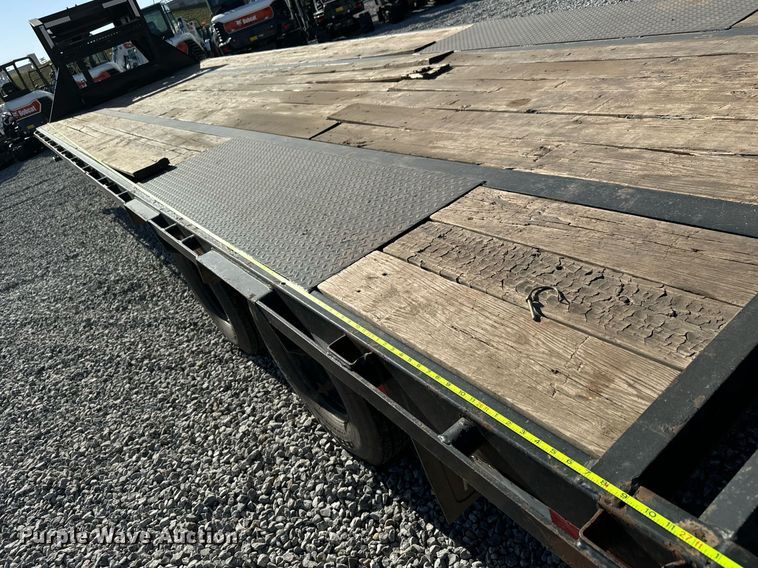 image for item MV9272 2021 PJ LD322 equipment trailer