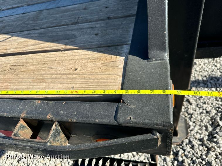 image for item MV9272 2021 PJ LD322 equipment trailer