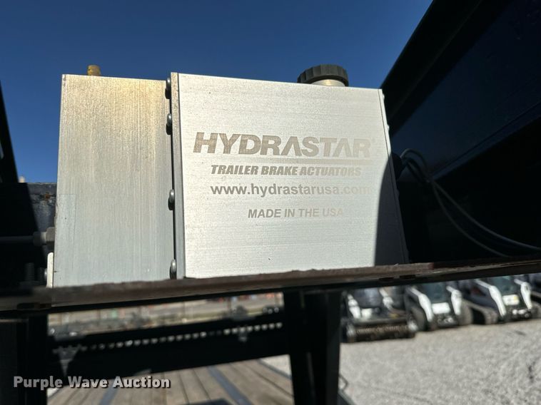 image for item MV9272 2021 PJ LD322 equipment trailer