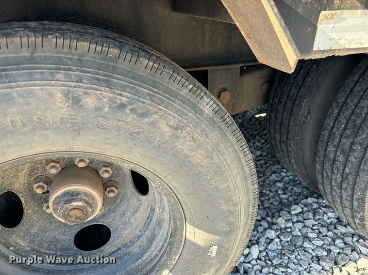 image for item MV9272 2021 PJ LD322 equipment trailer