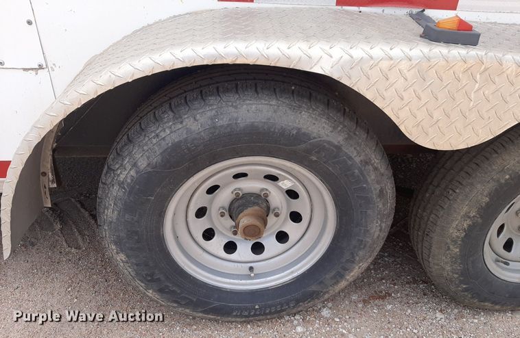 image for item NU9835 2009 Express  Forest River enclosed cargo trailer