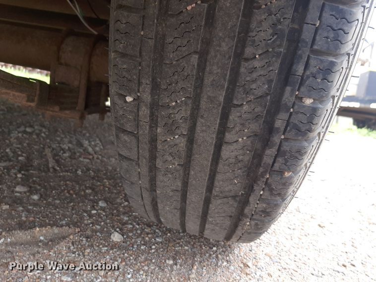 image for item NU9835 2009 Express  Forest River enclosed cargo trailer