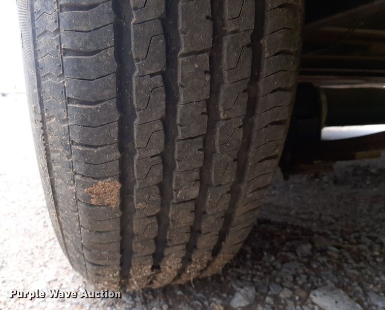 image for item NU9835 2009 Express  Forest River enclosed cargo trailer