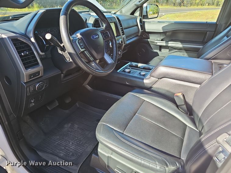 image for item NX9354 2019 Ford  Expedition XLT SUV