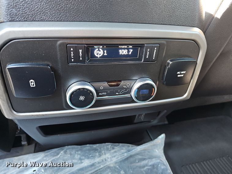 image for item NX9354 2019 Ford  Expedition XLT SUV