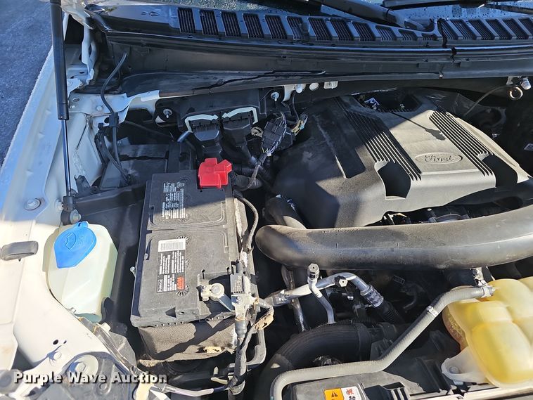 image for item NX9354 2019 Ford  Expedition XLT SUV