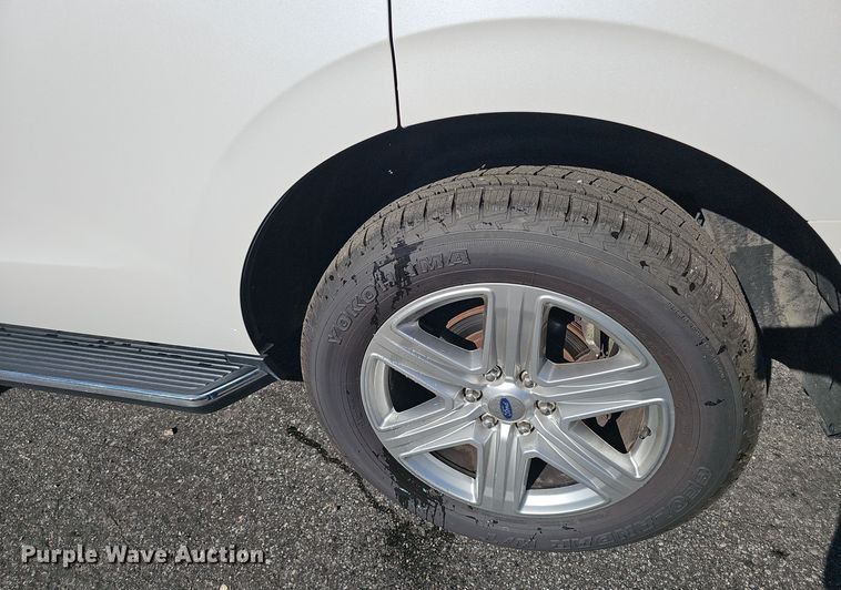 image for item NX9354 2019 Ford  Expedition XLT SUV