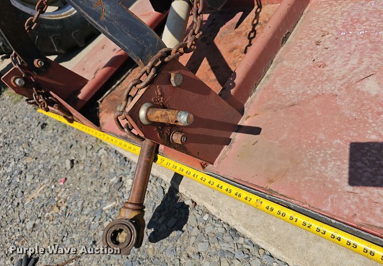 image for item NX9356 1968 Ford 2000 tractor