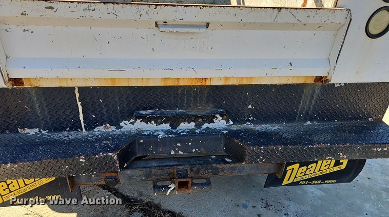 image for item NX9361 2006 Chevrolet  Silverado 3500 Crew Cab utility / service truck