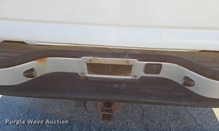 image for item NX9366 2004 Chevrolet  Silverado 1500 pickup truck