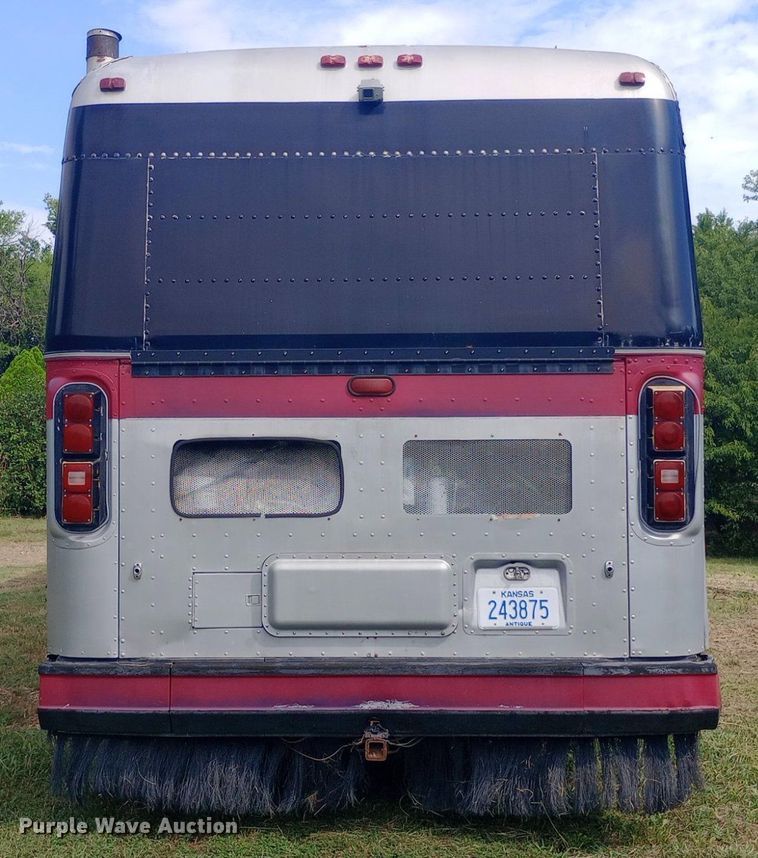 image for item NY9498 1978 AMGN Greyhound  RV