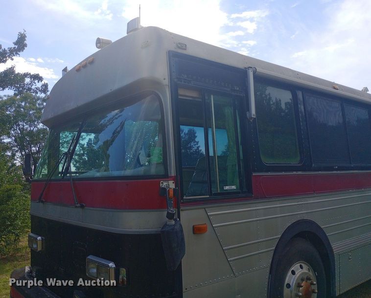 image for item NY9498 1978 AMGN Greyhound  RV