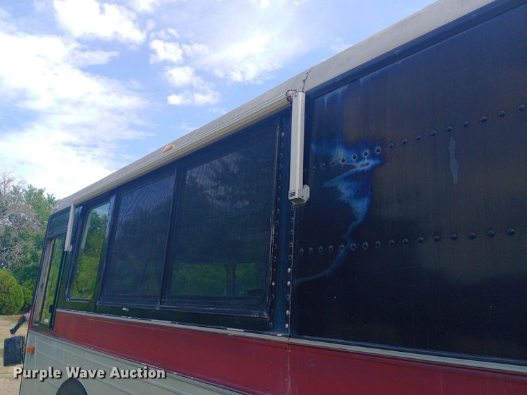 image for item NY9498 1978 AMGN Greyhound  RV