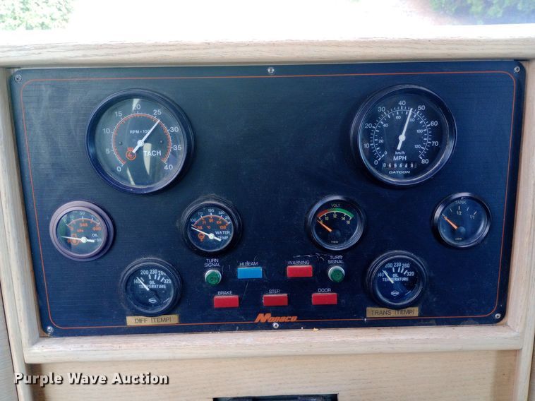 image for item NY9498 1978 AMGN Greyhound  RV