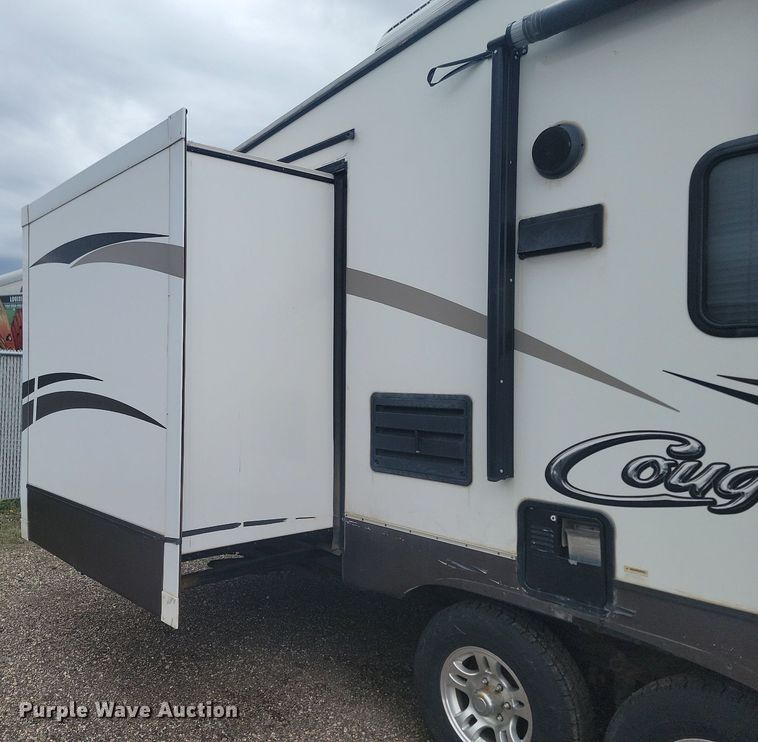 image for item NZ9831 2014 Keystone RV Cougar 301SAB14 camper