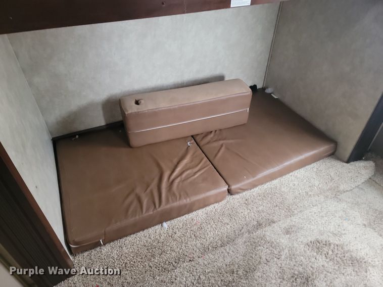 image for item NZ9831 2014 Keystone RV Cougar 301SAB14 camper