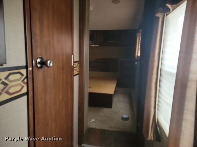 image for item NZ9831 2014 Keystone RV Cougar 301SAB14 camper