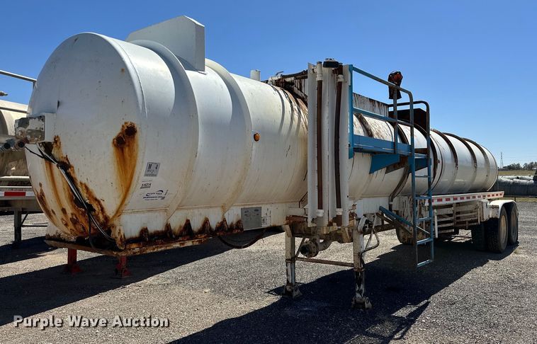 image for item DD3276 2013 Enerfab tank trailer