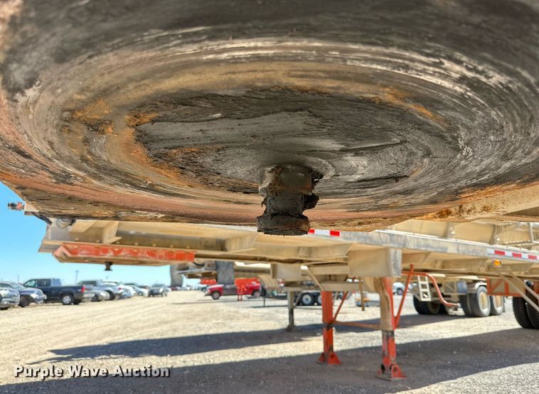 image for item DD3276 2013 Enerfab tank trailer