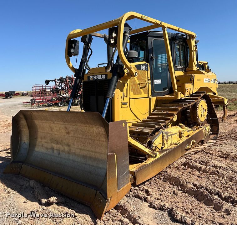 image for item DD3277 2013 Caterpillar D6T XL dozer