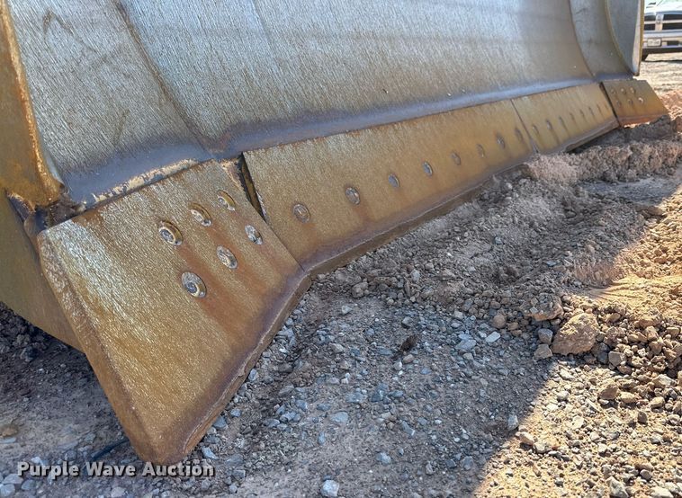 image for item DD3277 2013 Caterpillar D6T XL dozer