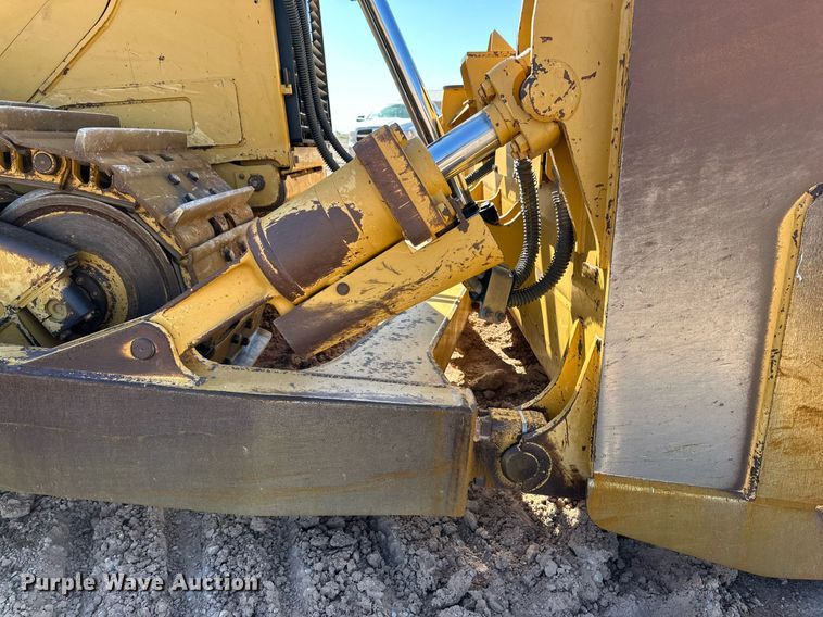 image for item DD3277 2013 Caterpillar D6T XL dozer