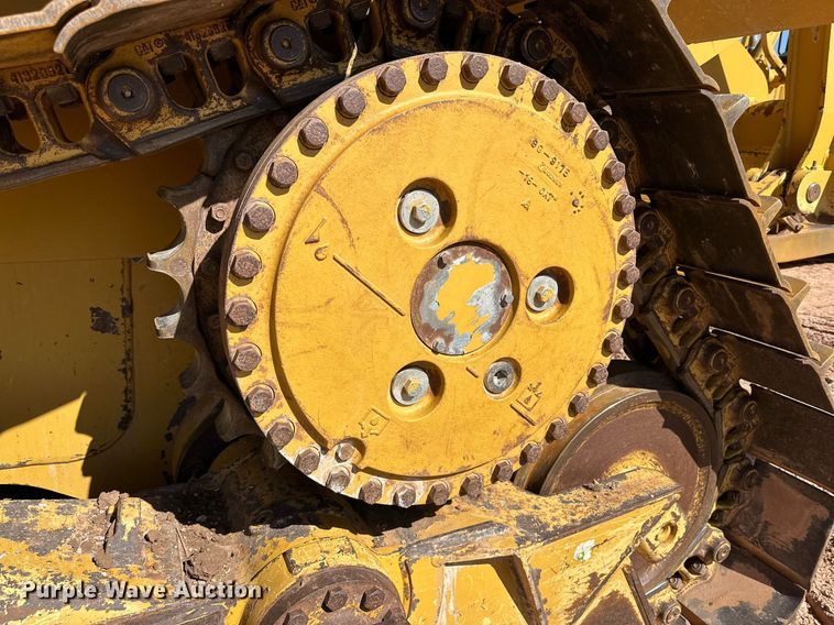 image for item DD3277 2013 Caterpillar D6T XL dozer