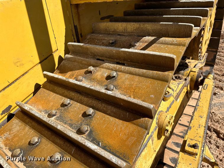 image for item DD3277 2013 Caterpillar D6T XL dozer