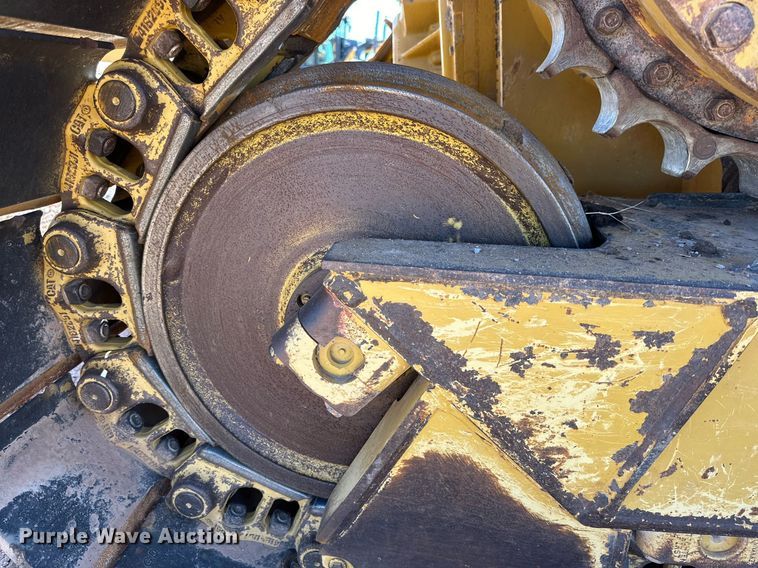 image for item DD3277 2013 Caterpillar D6T XL dozer