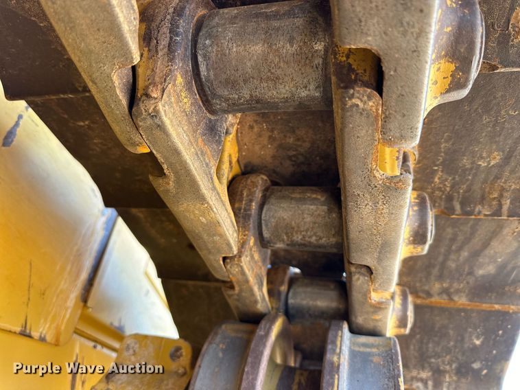 image for item DD3277 2013 Caterpillar D6T XL dozer