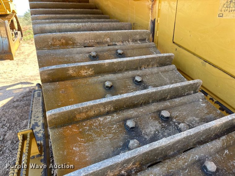 image for item DD3277 2013 Caterpillar D6T XL dozer