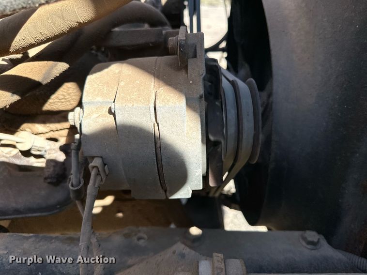 image for item DD3297 1979 International crane truck