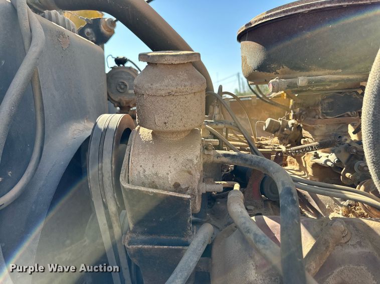 image for item DD3297 1979 International crane truck