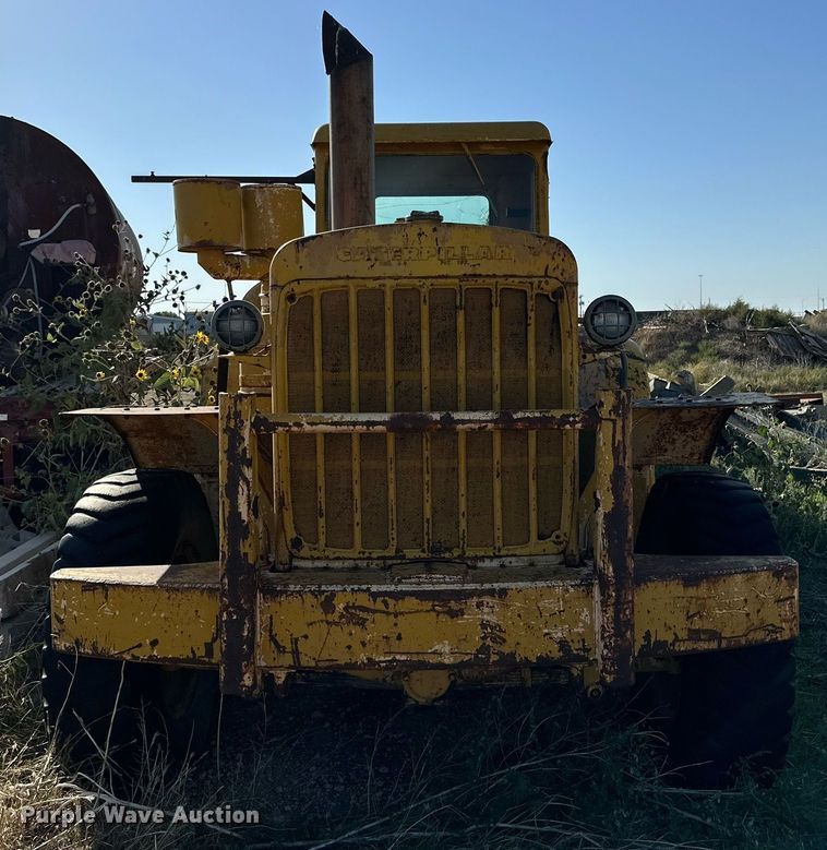 image for item DD3301 Caterpillar water wagon