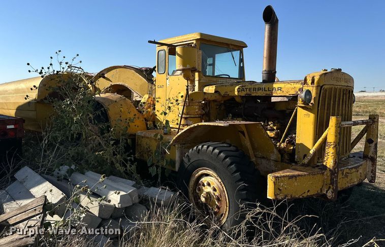 image for item DD3301 Caterpillar water wagon