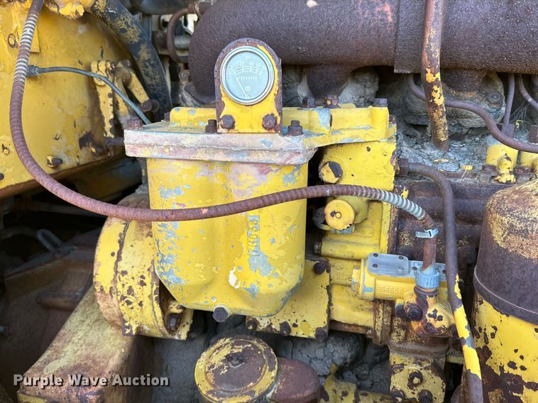 image for item DD3301 Caterpillar water wagon