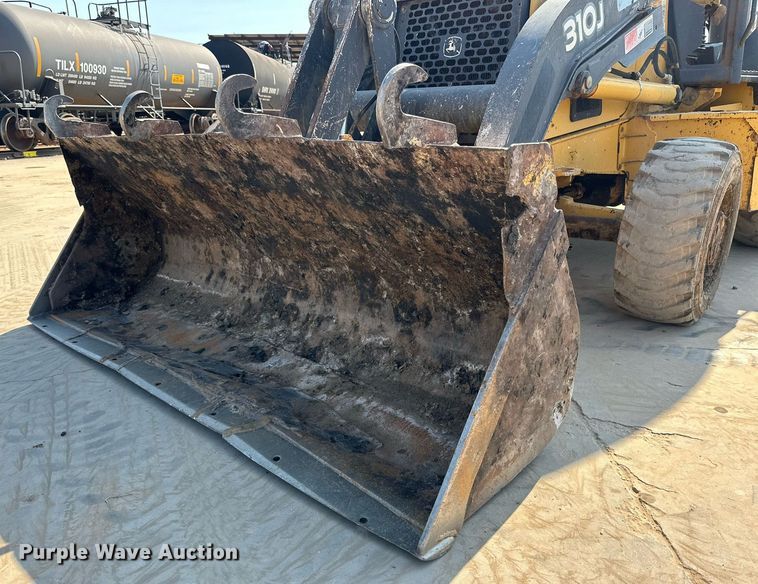 image for item DD3316 2012 John Deere 310J backhoe