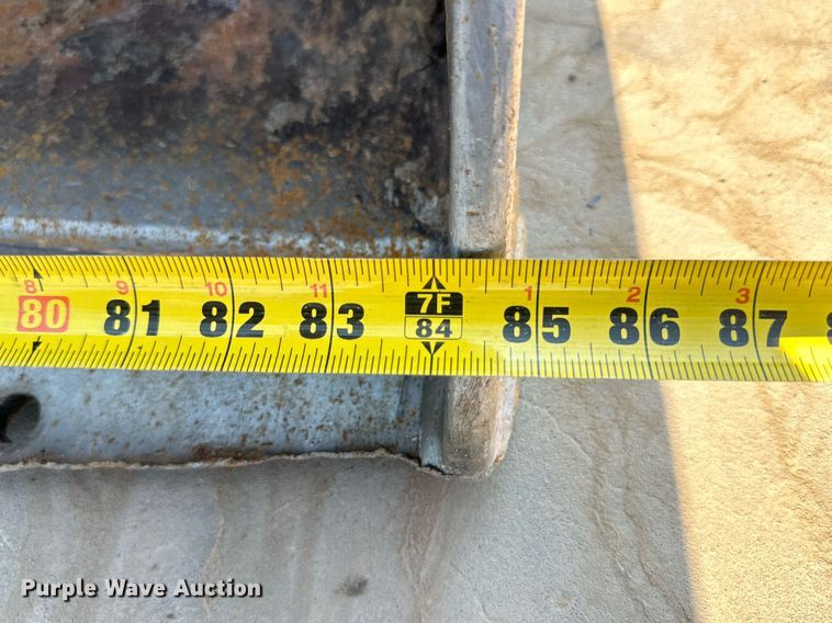 image for item DD3316 2012 John Deere 310J backhoe